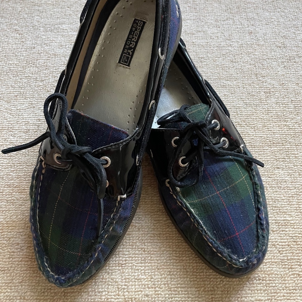 EUC - SPERRY Top-Sider Black Watch Tartan Boat Shoes